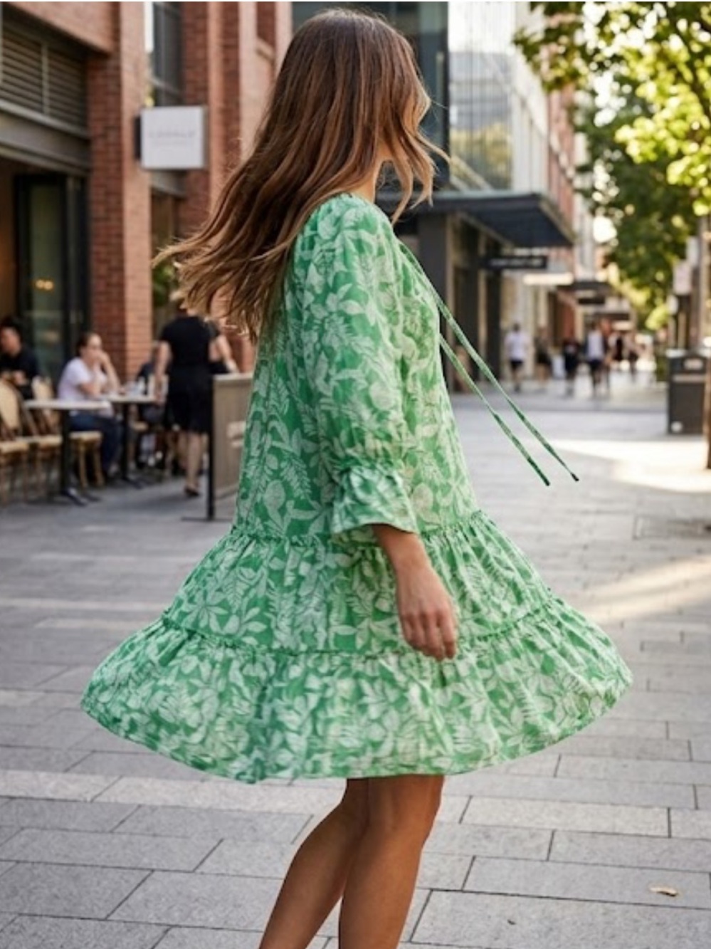 Valentina Naldi Green and White Floral Mini Dress, in Linen